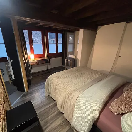 La Petite Maison De L'impasse בית נופש לייז'